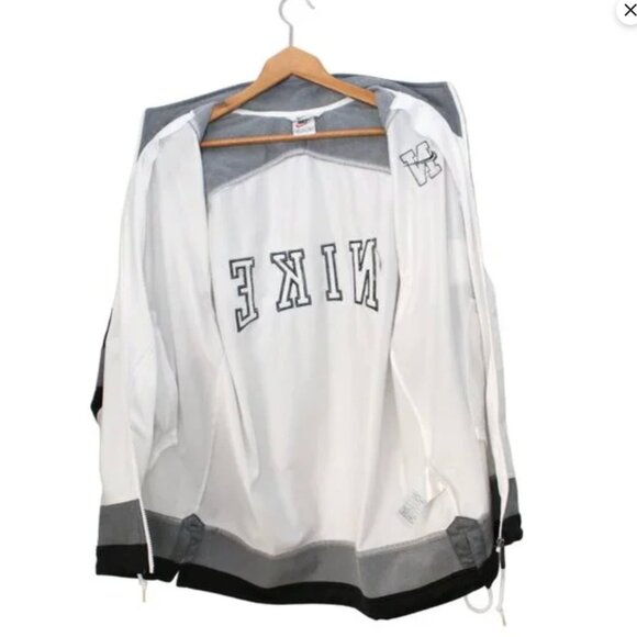 Vintage Nike 90s Tracksuit Jacket Full Zip Windbreaker Swoosh White Black Retro - Picture 6 of 15